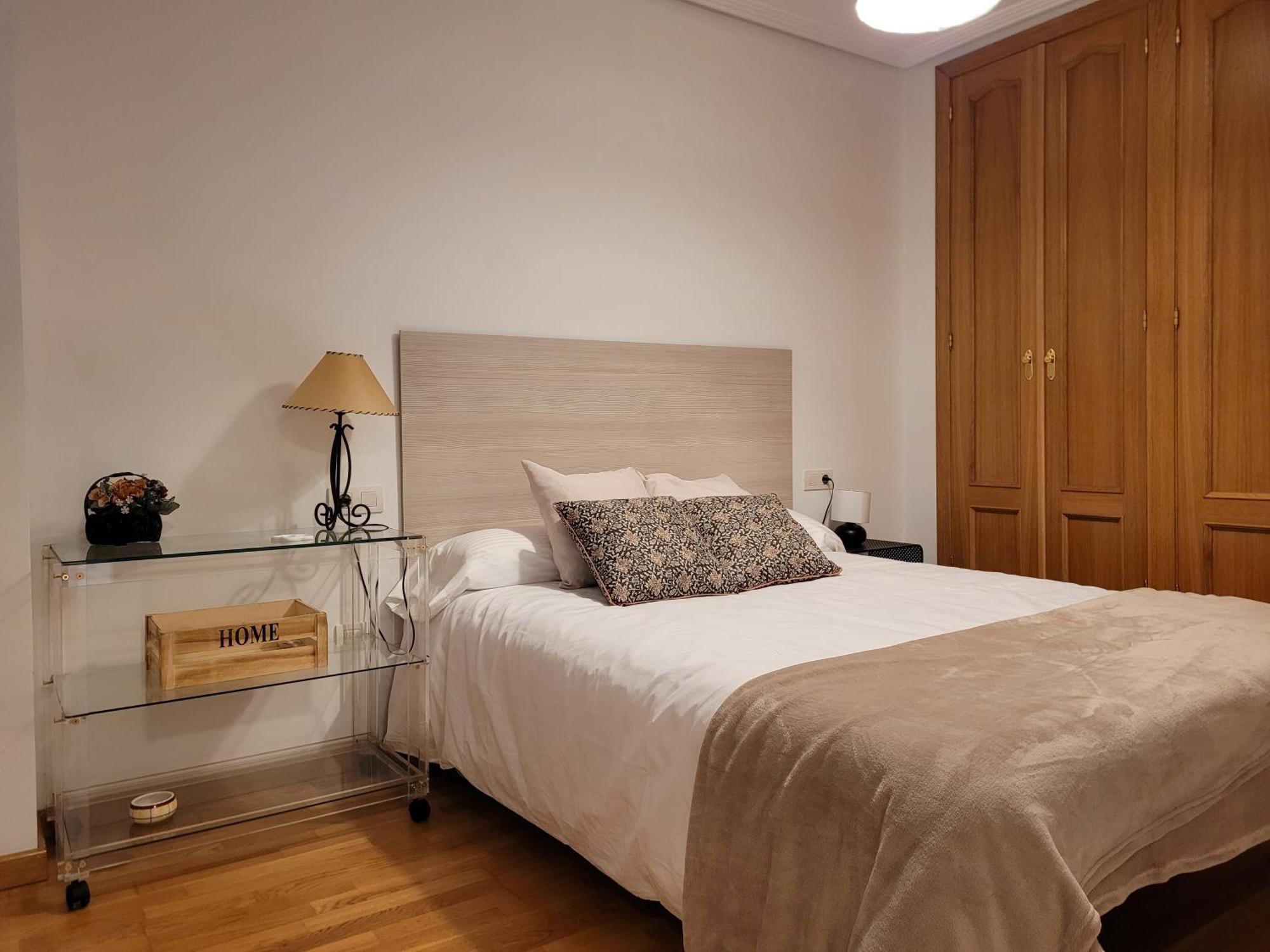 El Atico De Julio Del Campo Apartment Leon Luaran gambar